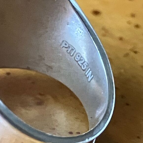 Natural Rainbow Moonstone Sterling Silver Cocktail Ring Size 6 - Picture 6 of 9